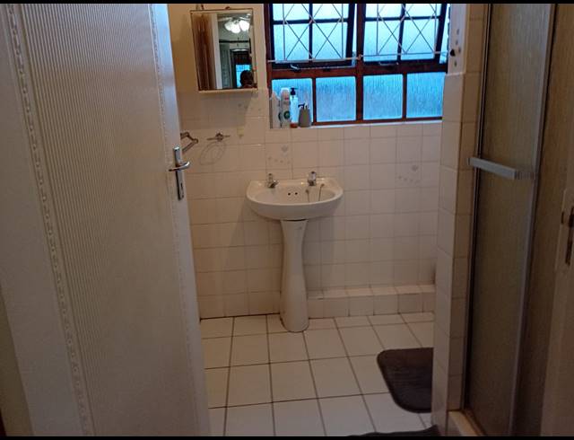 3 BEDROOM DUPLEX FOR SALE IN BELLAIR
